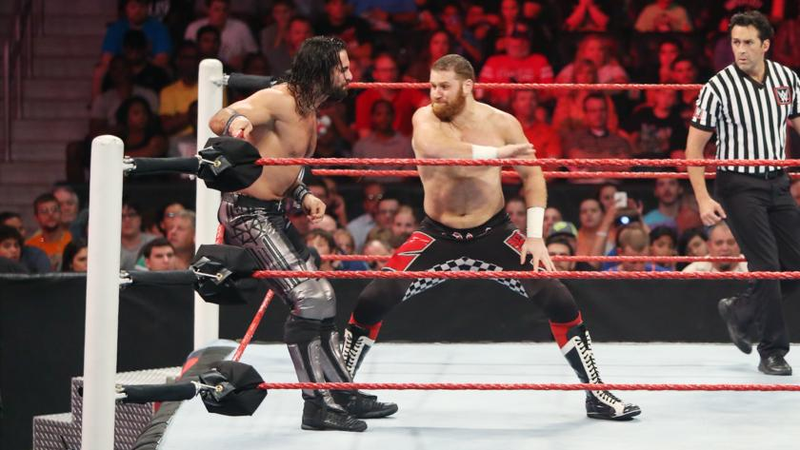 Illustration for article titled WWE RAW continues its hot streak, with basic logic!